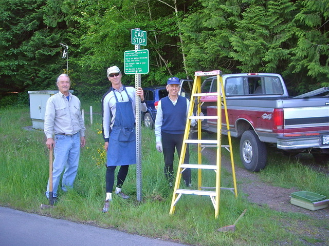 Installation of the car stop at ??.  L-r: David Grey, Garth Anderson, Peter Easthope. 
Photographer, Barry Mathias.